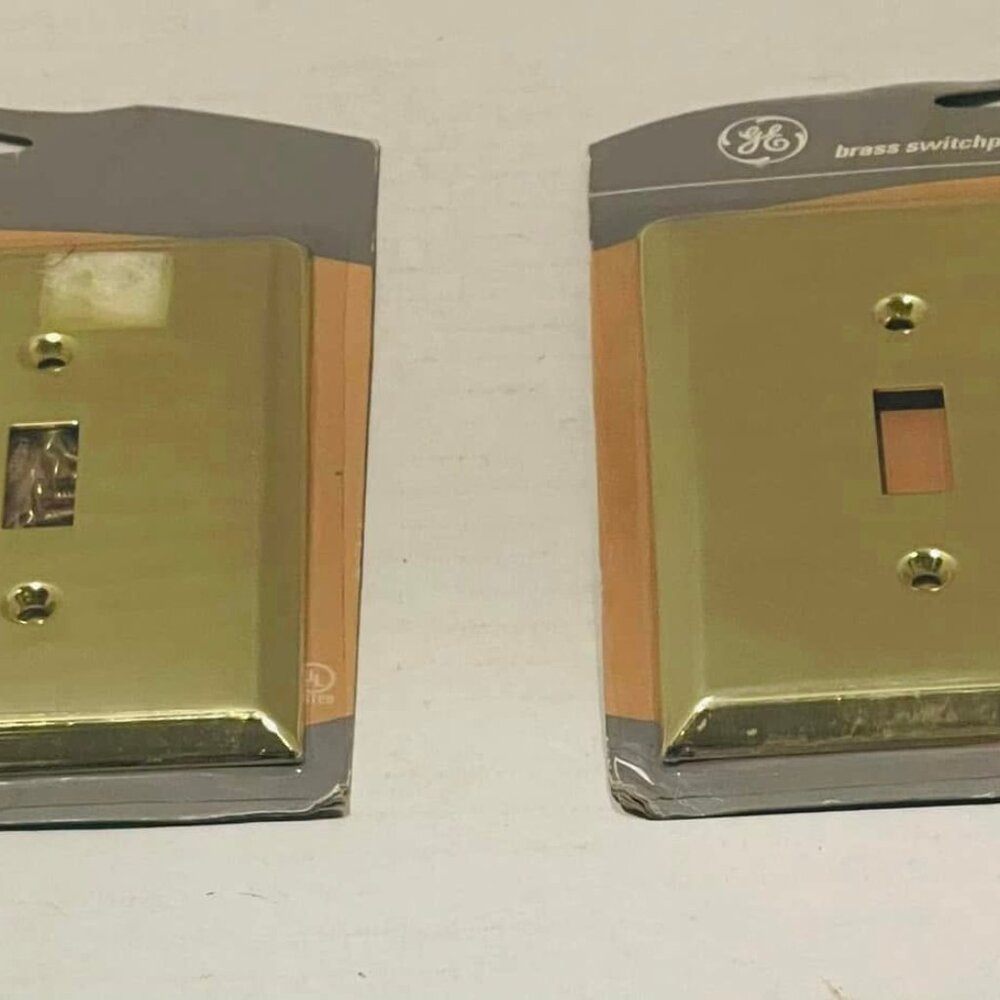 2-switch wall plate GE Decorator Brass Plated Steel screws included UL- SET OF 2
